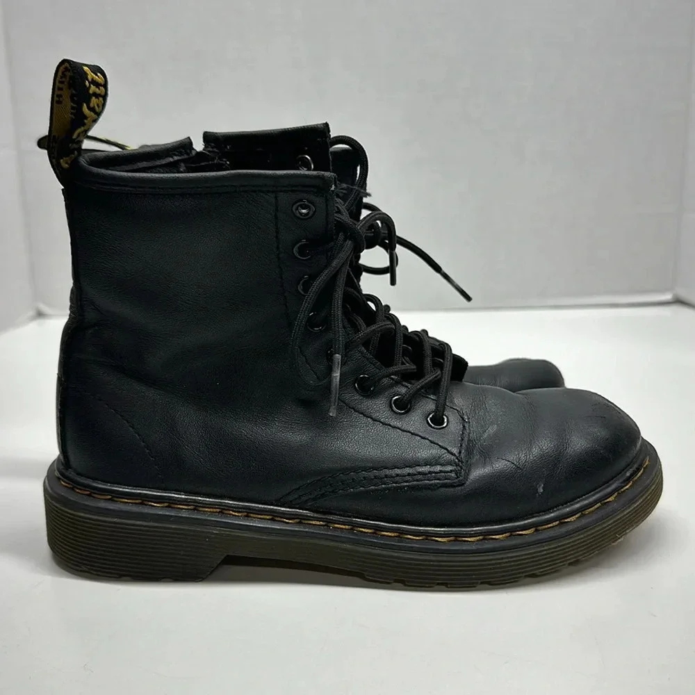 Doc Dr Martens Boots Docs Boot Combat Lace Up Leather 1460 Black Big Kids Size 2